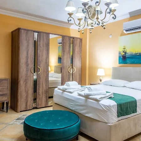 Hotel Lime Garden