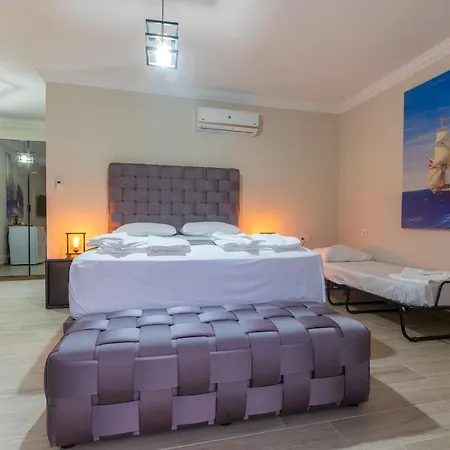 Lime Garden Hotel